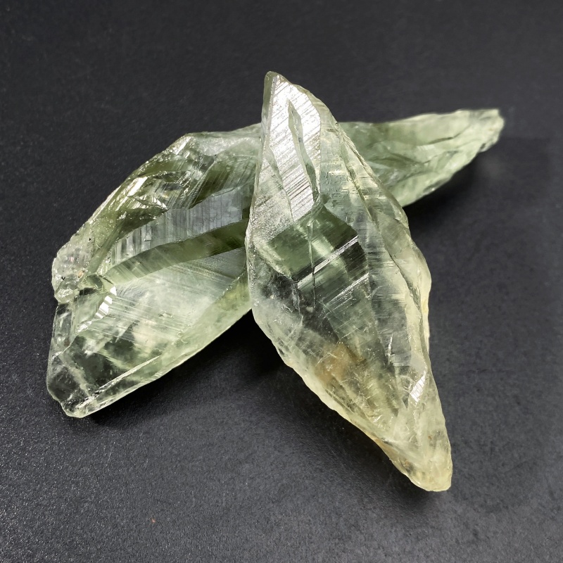 1pc30-70g Natural Green Crysta - Home Decor Garden Ideas 评论和价格